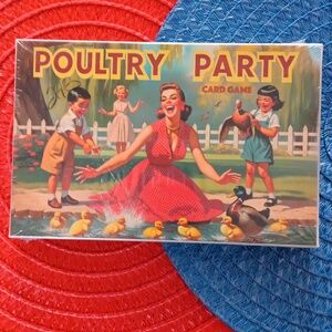 POULTRY PARTY CARD GAME  NEW IN SEALED PACKAGE